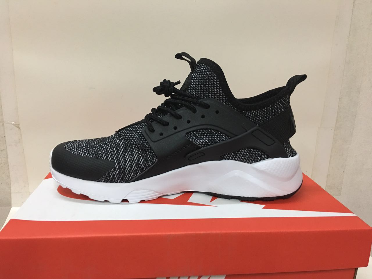 Nike Air Huarache 6 Flyknit Black White Shoes - Click Image to Close